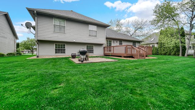 10621 Erie Drive, Crown Point, IN 46307