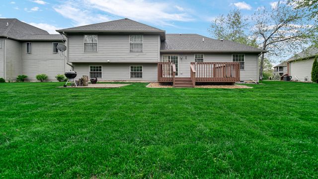 10621 Erie Drive, Crown Point, IN 46307