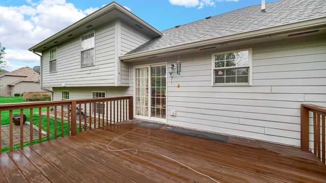 10621 Erie Drive, Crown Point, IN 46307