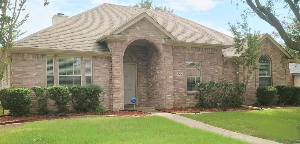 5414 Carrington Drive, Richardson, TX 75082