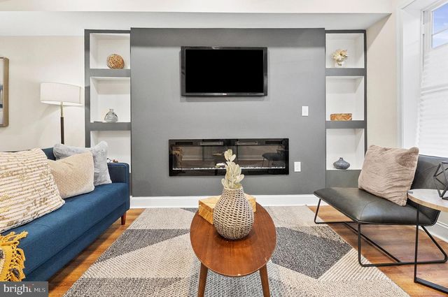 323 STRICKER ST, Baltimore, MD 21223