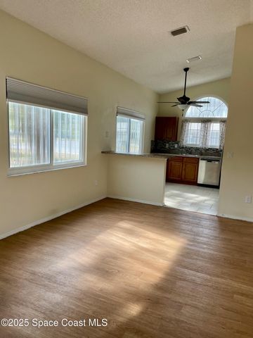 882 Wateroak Drive NE Port Malabar Unit 59, Palm Bay, FL 32905