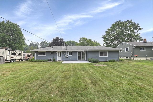 13366 Richards Drive, Strongsville, OH 44149