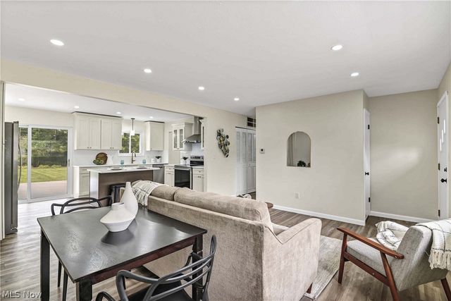 13366 Richards Drive, Strongsville, OH 44149