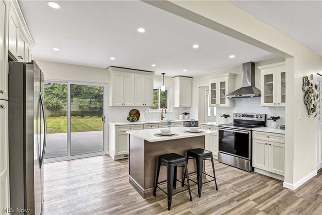 13366 Richards Drive, Strongsville, OH 44149