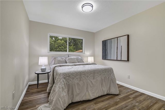 13366 Richards Drive, Strongsville, OH 44149