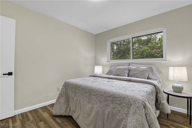 13366 Richards Drive, Strongsville, OH 44149