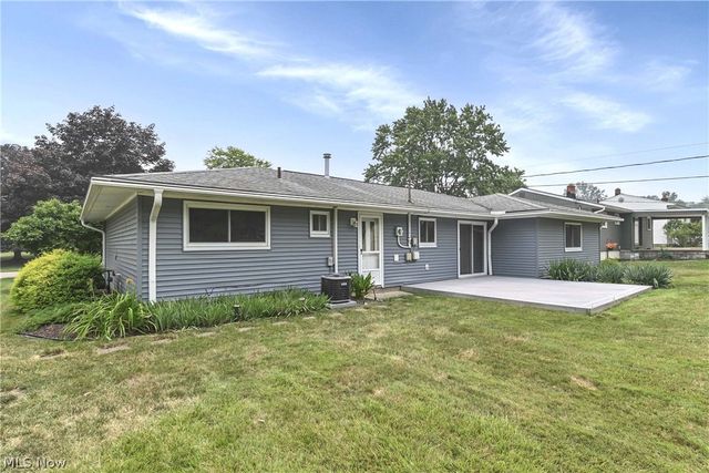 13366 Richards Drive, Strongsville, OH 44149