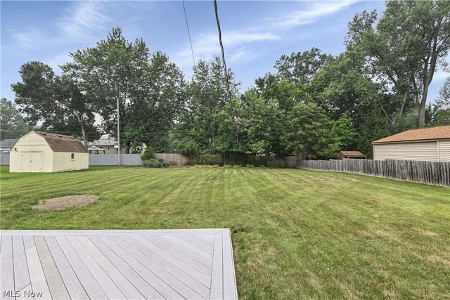 13366 Richards Drive, Strongsville, OH 44149
