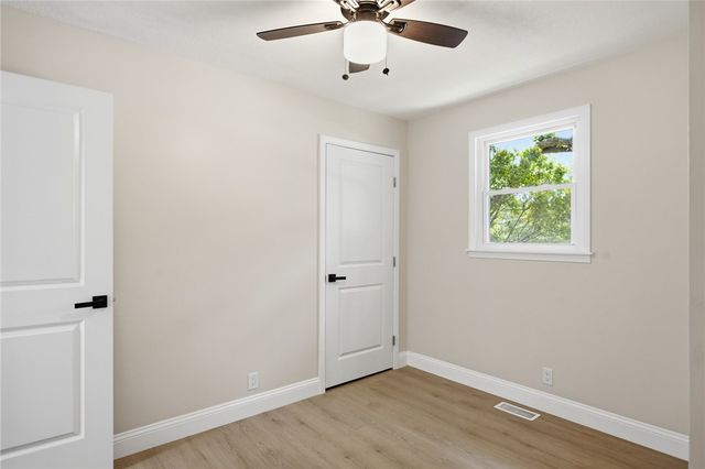 507 E South 2nd Street, Seneca, SC 29678