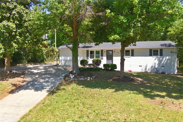 507 E South 2nd Street, Seneca, SC 29678
