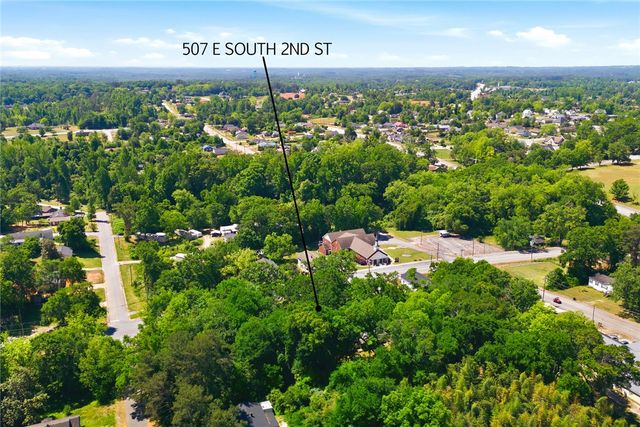 507 E South 2nd Street, Seneca, SC 29678