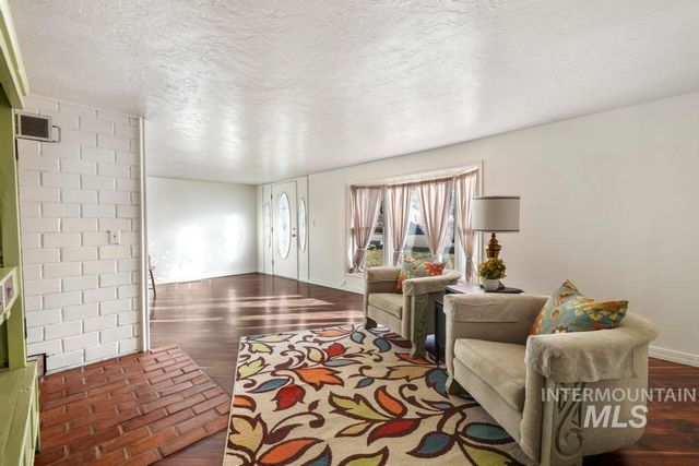 442 1st Ave W, Jerome, ID 83338