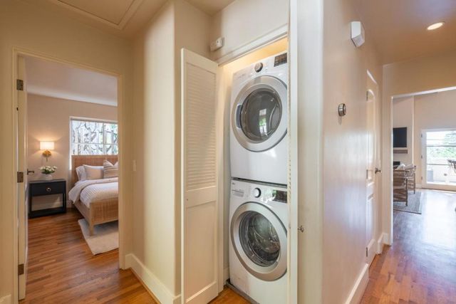 3SE of 4th Avenue, Carmel, CA 93921