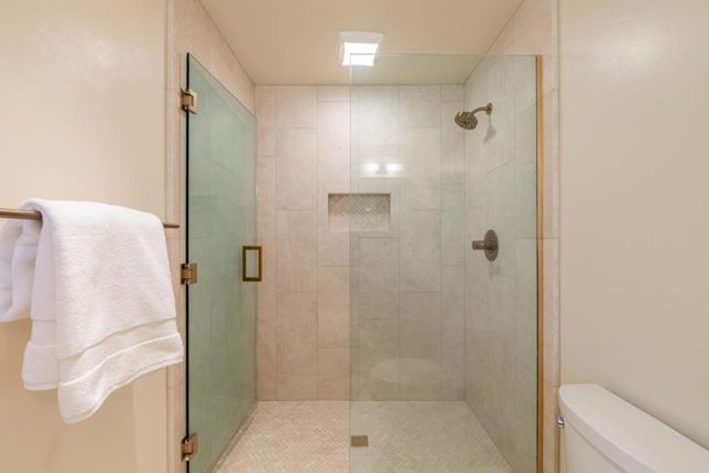 3SE of 4th Avenue, Carmel, CA 93921