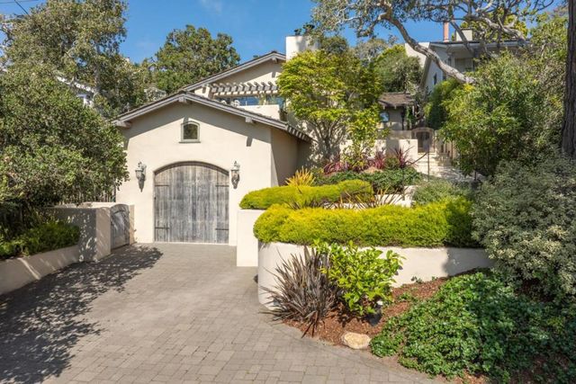 3SE of 4th Avenue, Carmel, CA 93921