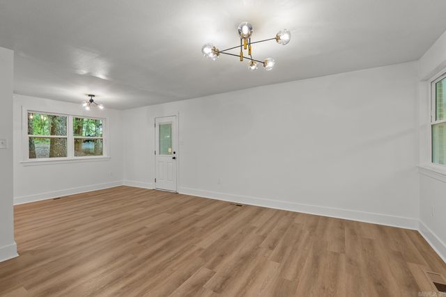 25501 Kanis Road, Little Rock, AR 72223