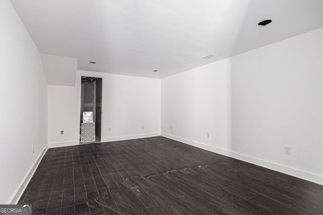 266 Colewood Way, Sandy Springs, GA 30328