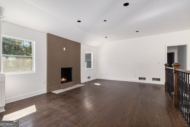 266 Colewood Way, Sandy Springs, GA 30328