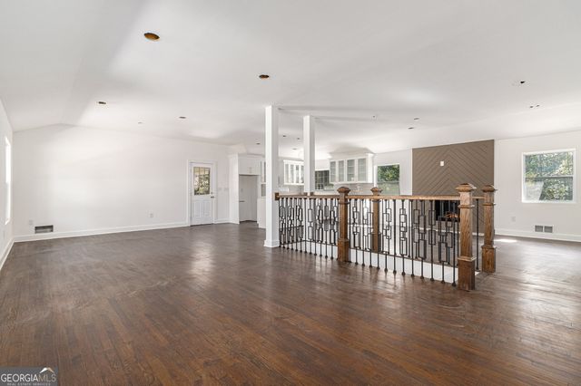 266 Colewood Way, Sandy Springs, GA 30328