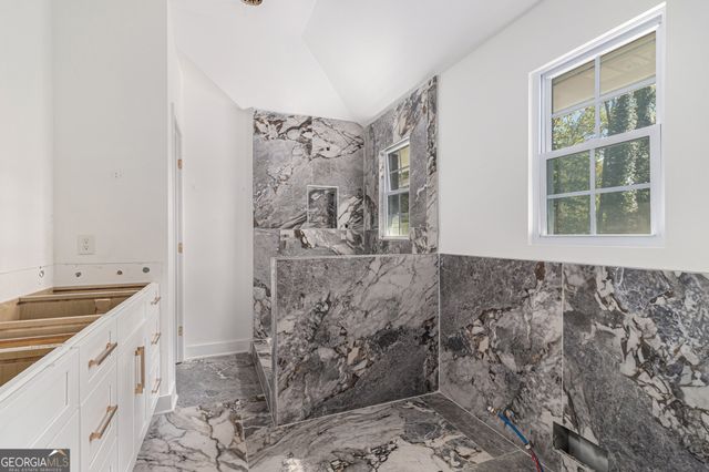 266 Colewood Way, Sandy Springs, GA 30328