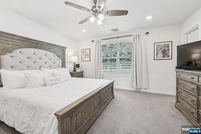 1310 Parkview Lane, Rockaway Township, NJ 07866