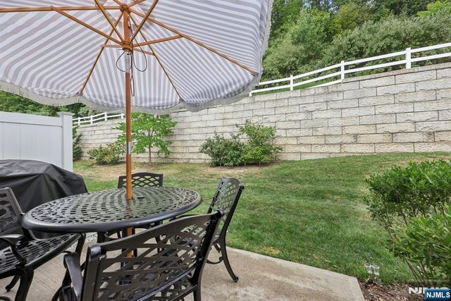 1310 Parkview Lane, Rockaway Township, NJ 07866