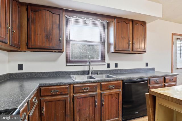 1330 GOODYEAR RD, Gardners, PA 17324