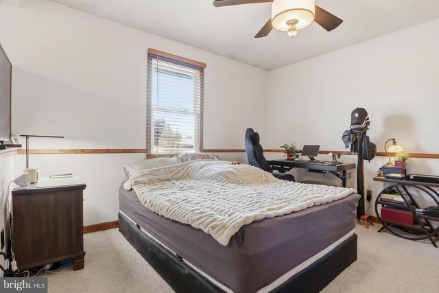 1330 GOODYEAR RD, Gardners, PA 17324