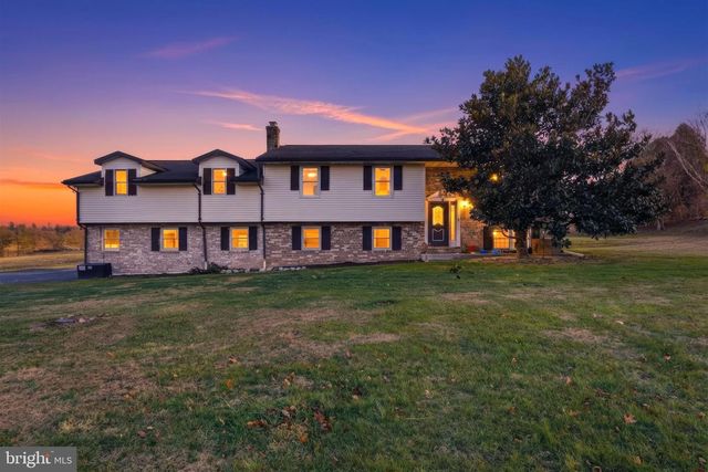 1330 GOODYEAR RD, Gardners, PA 17324