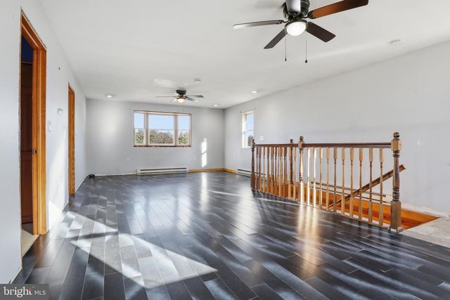 1330 GOODYEAR RD, Gardners, PA 17324