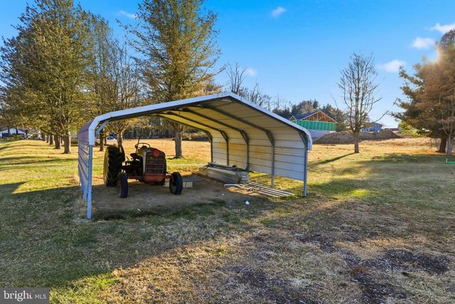 1330 GOODYEAR RD, Gardners, PA 17324