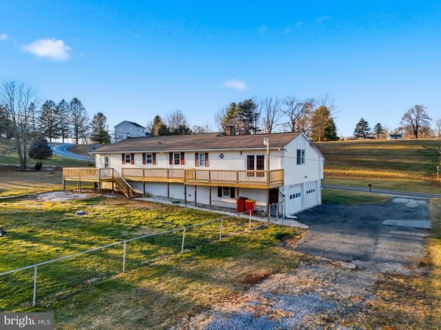 1330 GOODYEAR RD, Gardners, PA 17324