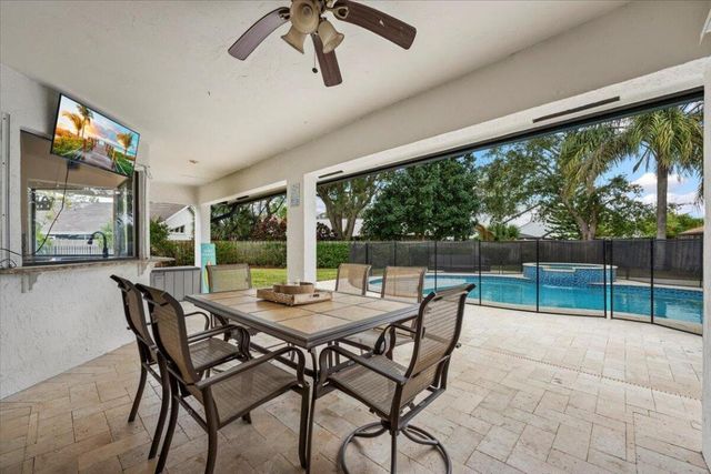 1135 Northumberland Court, Wellington, FL 33414