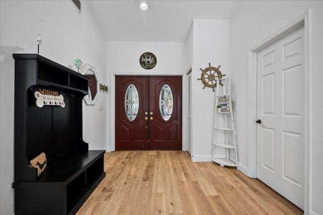 1135 Northumberland Court, Wellington, FL 33414