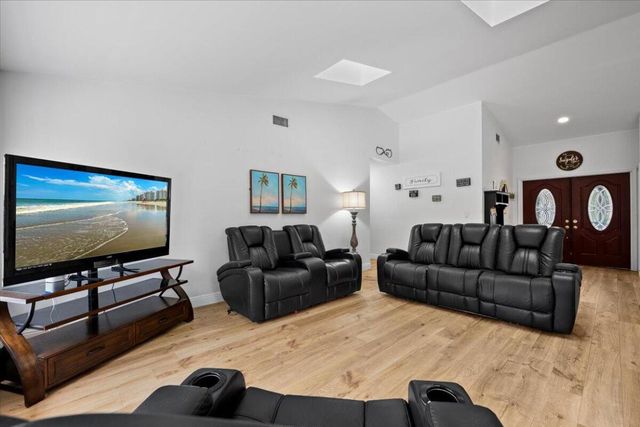 1135 Northumberland Court, Wellington, FL 33414