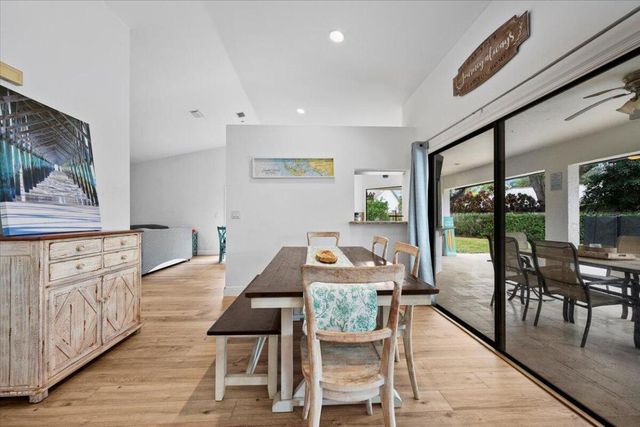 1135 Northumberland Court, Wellington, FL 33414