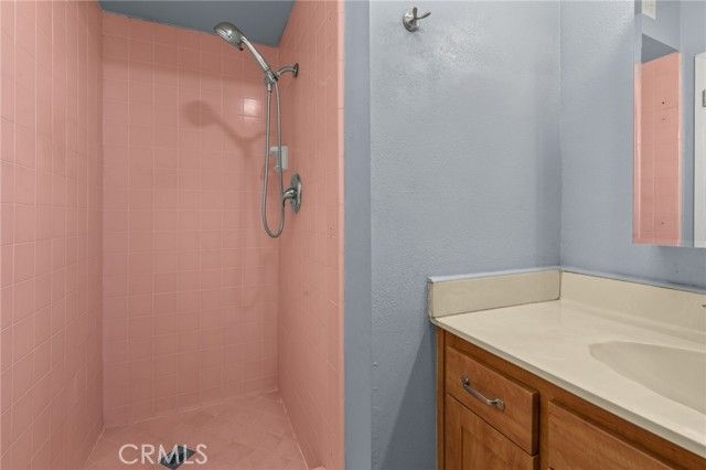 2750 E Diana Avenue, Anaheim, CA 92806