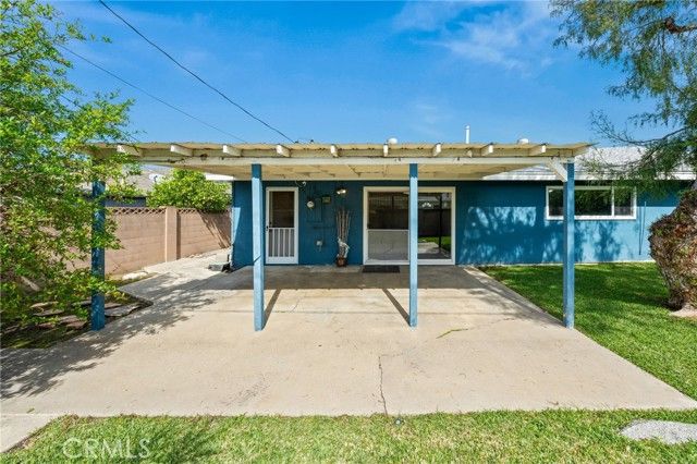 2750 E Diana Avenue, Anaheim, CA 92806