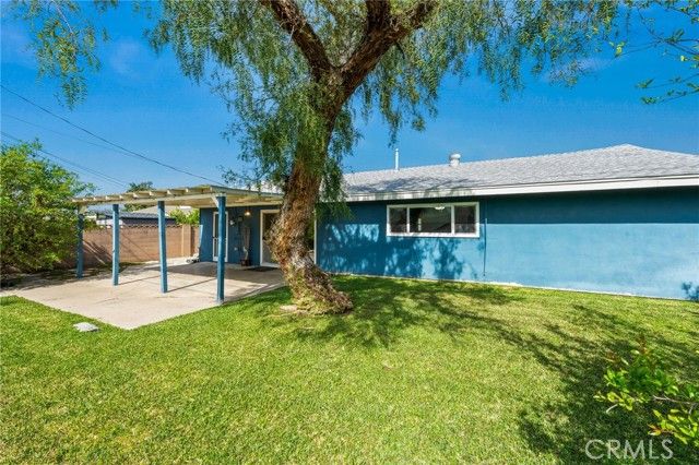 2750 E Diana Avenue, Anaheim, CA 92806