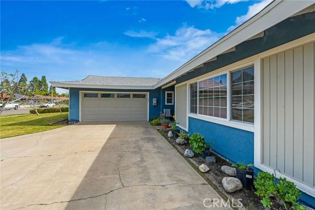 2750 E Diana Avenue, Anaheim, CA 92806