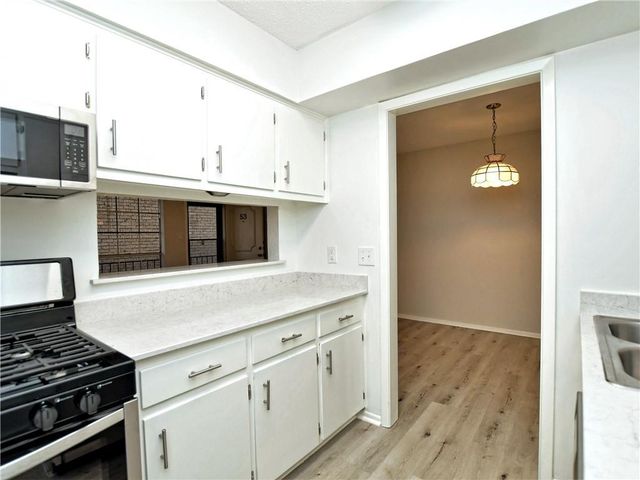 2425 Ashdale DR 53, Austin, TX 78757