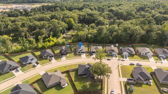 16134 Crossing Circle, Lindale, TX 75771