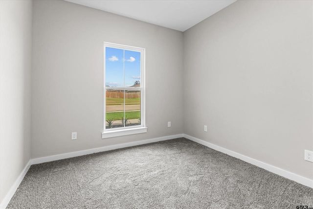 16134 Crossing Circle, Lindale, TX 75771