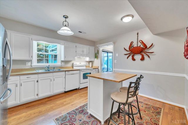 419 Rebecca Lane, Salem, VA 24153