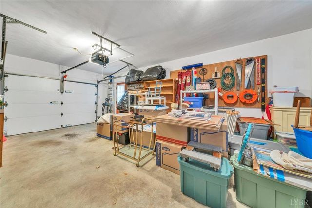 419 Rebecca Lane, Salem, VA 24153