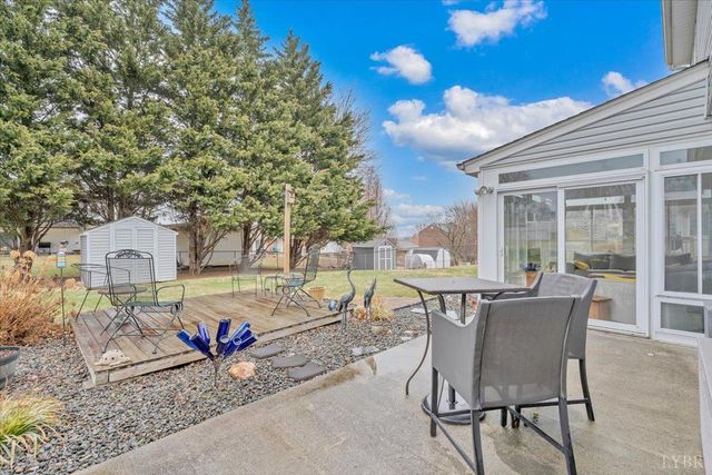 419 Rebecca Lane, Salem, VA 24153