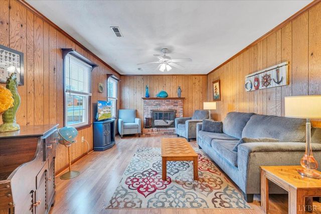 419 Rebecca Lane, Salem, VA 24153