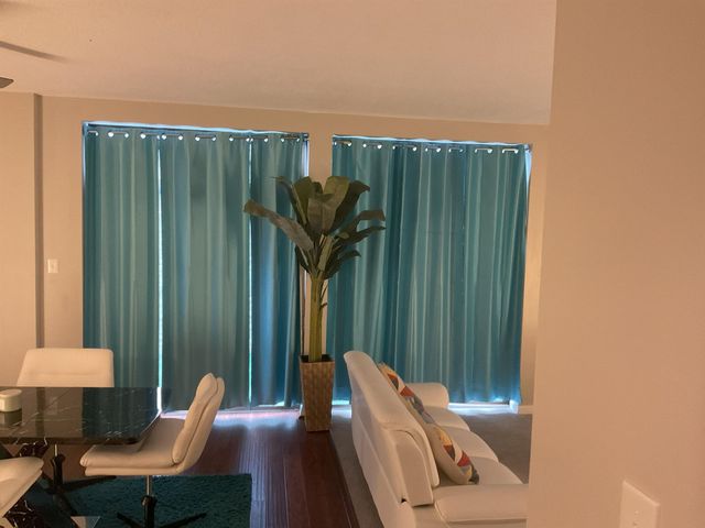 2277 Union Ave Apt 105, Memphis, TN 38104