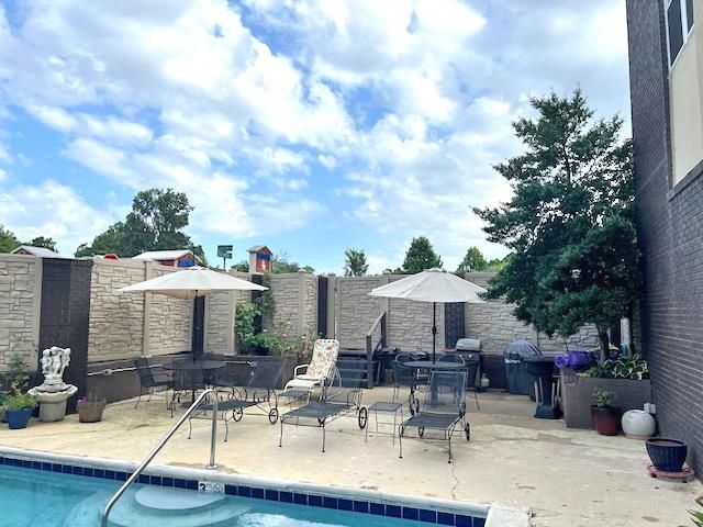 2277 Union Ave Apt 105, Memphis, TN 38104